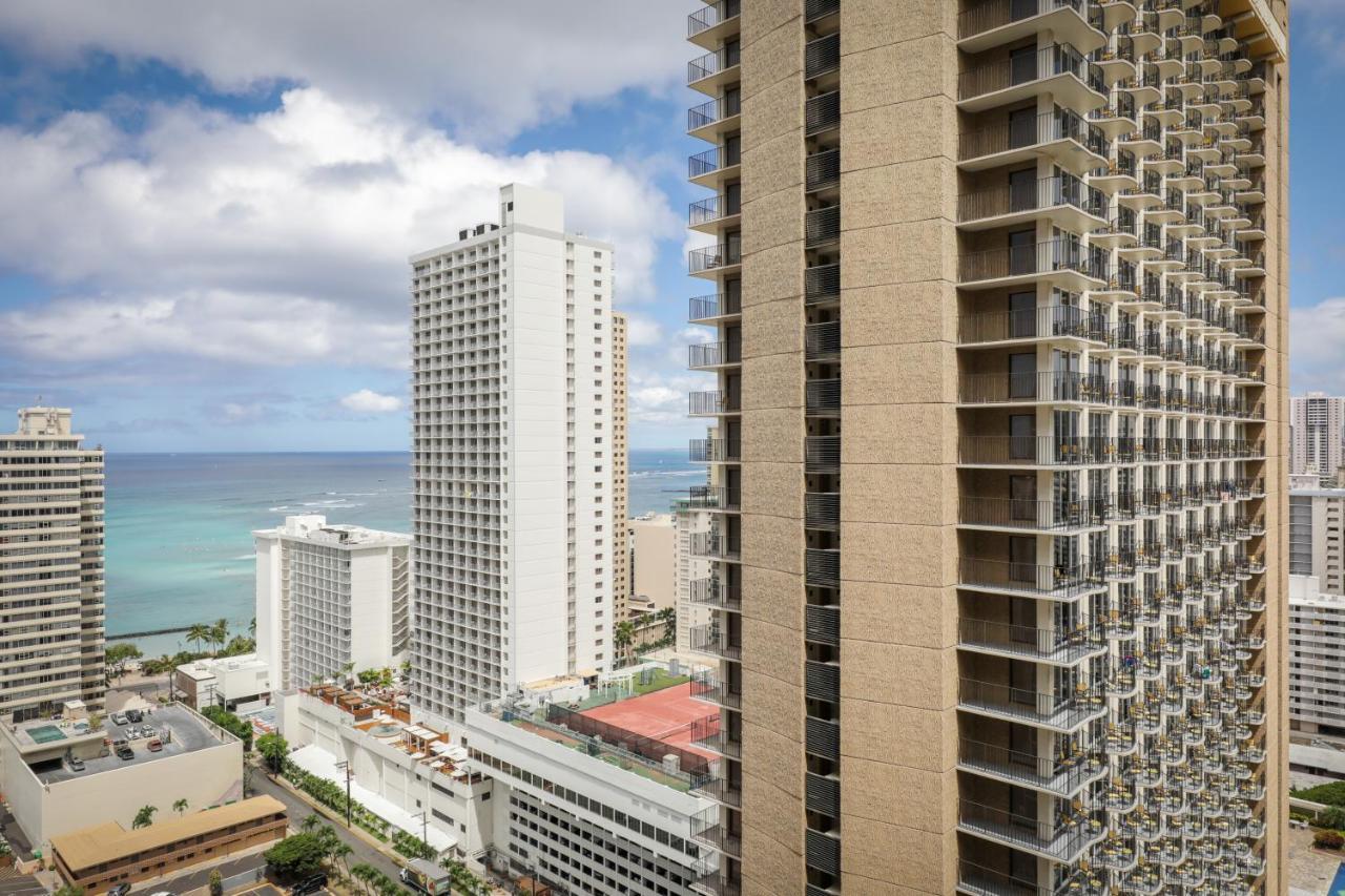 אפרטהוטל הונולולו Aston At The Waikiki Banyan מראה חיצוני תמונה